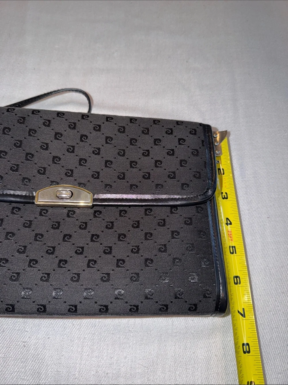 1508102 Vintage 1960s Pierre Cardin Crossbody purse